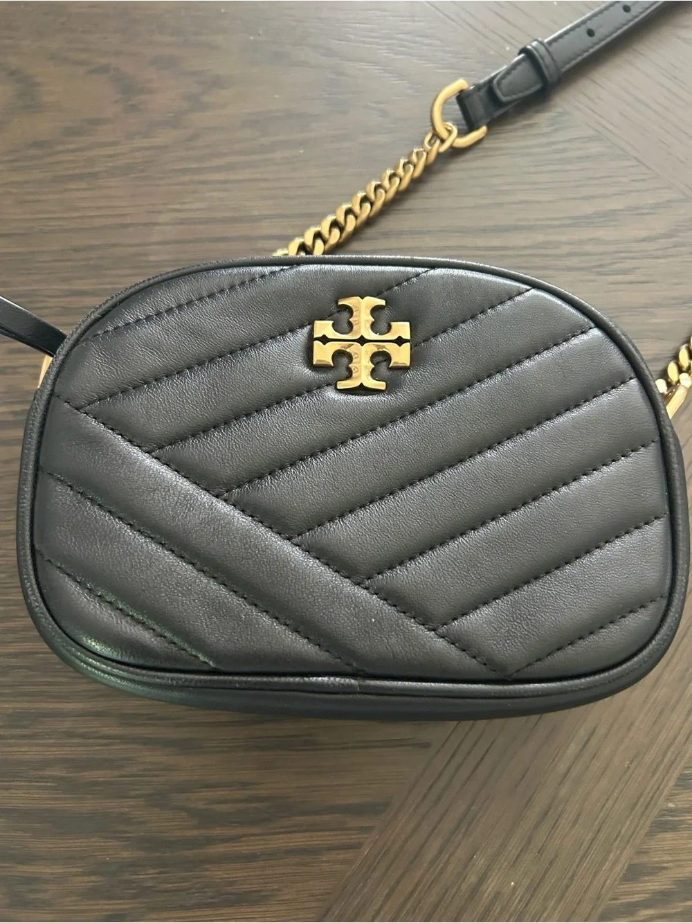 Tory Burch compact quilted
